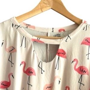 Tickled Teal Pink Flamingo Print Keyhole Top Summer Like New